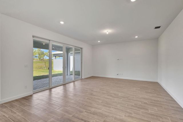 1549 Sawgrass Whisper Way, The Acreage, FL 33470