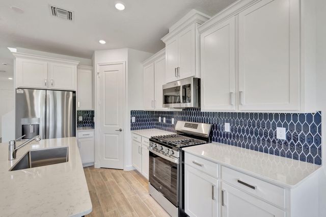 1549 Sawgrass Whisper Way, The Acreage, FL 33470