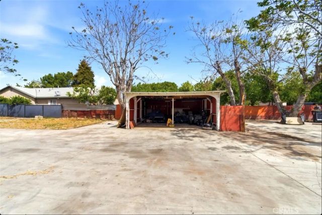 261 S Muscott, San Bernardino, CA 92410