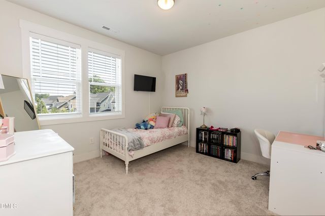 624 Twin Star Lane, Knightdale, NC 27545