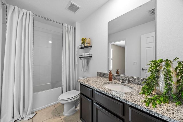 1115 DESERT CANDLE DRIVE ., Ocoee, FL 34761