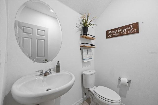 1115 DESERT CANDLE DRIVE ., Ocoee, FL 34761