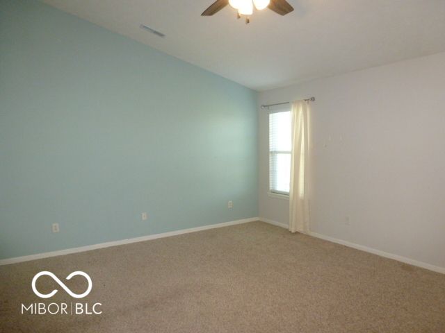 9849 N Anchor Bend, Mccordsville, IN 46055