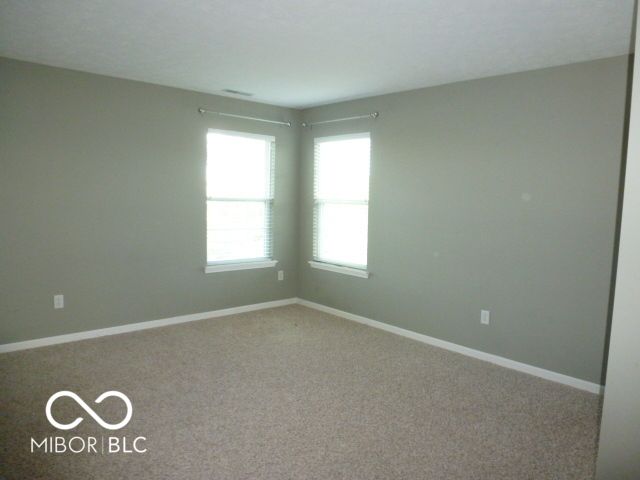 9849 N Anchor Bend, Mccordsville, IN 46055