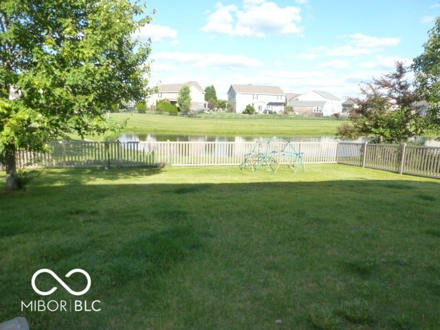 9849 N Anchor Bend, Mccordsville, IN 46055