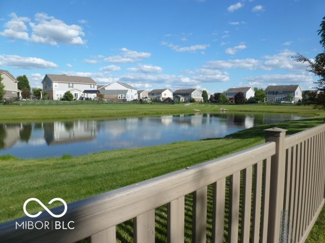 9849 N Anchor Bend, Mccordsville, IN 46055