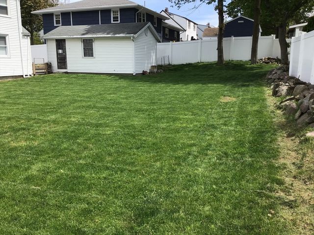 32 Hills St, Randolph, MA 02368