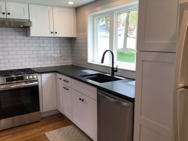 32 Hills St, Randolph, MA 02368