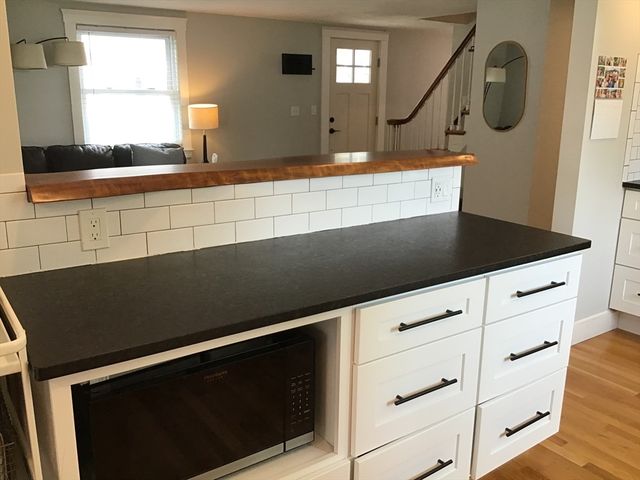 32 Hills St, Randolph, MA 02368