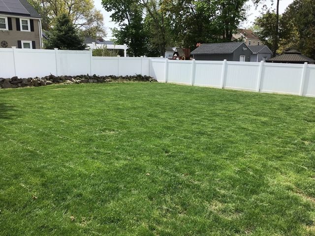 32 Hills St, Randolph, MA 02368