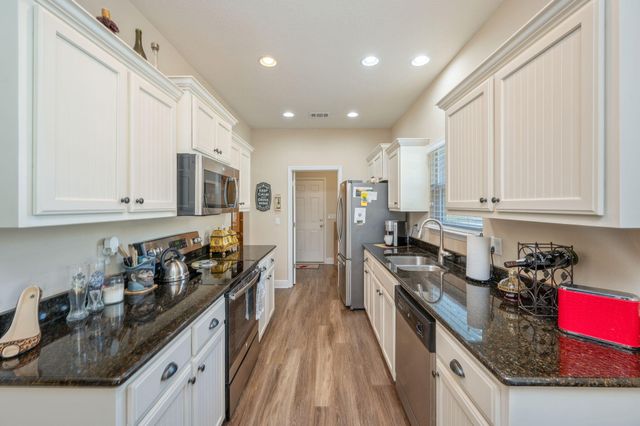 12 Benton Boulevard, Freeport, FL 32439