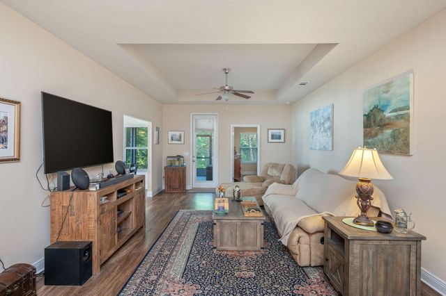 12 Benton Boulevard, Freeport, FL 32439