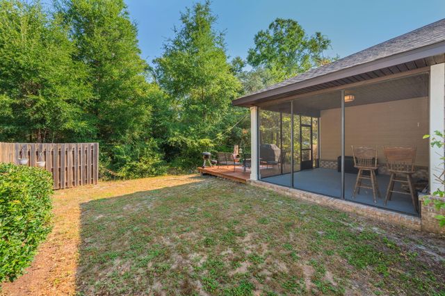 12 Benton Boulevard, Freeport, FL 32439