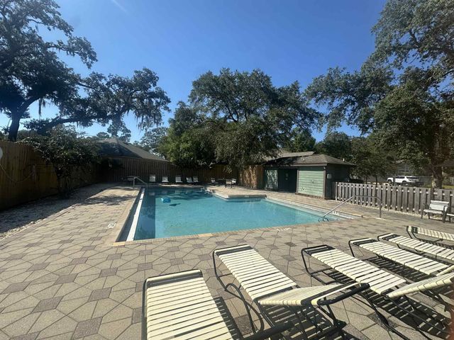 12 Benton Boulevard, Freeport, FL 32439