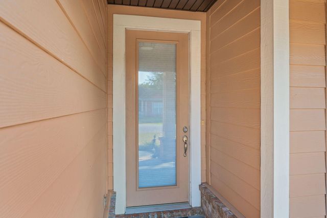 12 Benton Boulevard, Freeport, FL 32439