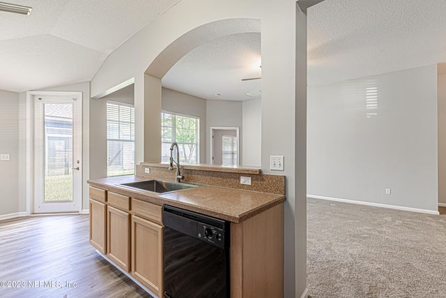 2141 STONE CREEK Drive F, Fleming Island, FL 32003