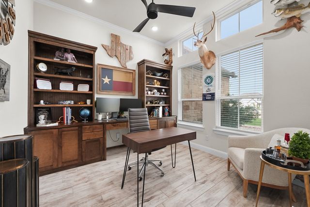863 Alto Bonito Court, Godley, TX 76044
