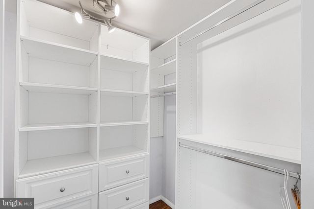 403 WINDSOR AVE, Haddon Township, NJ 08108