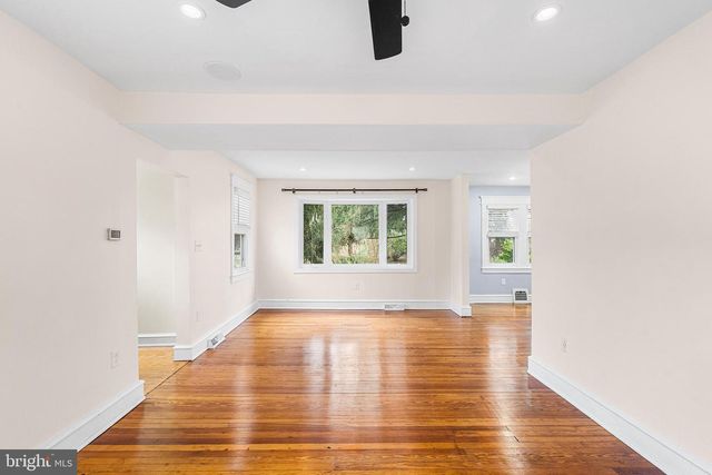 403 WINDSOR AVE, Haddon Township, NJ 08108