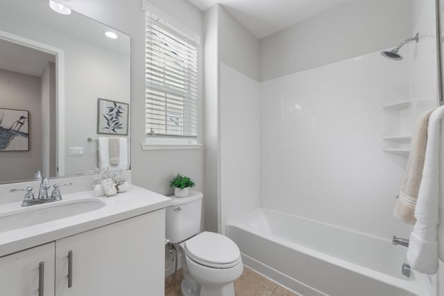 4371 Panorama Dr, Dublin, CA 94568