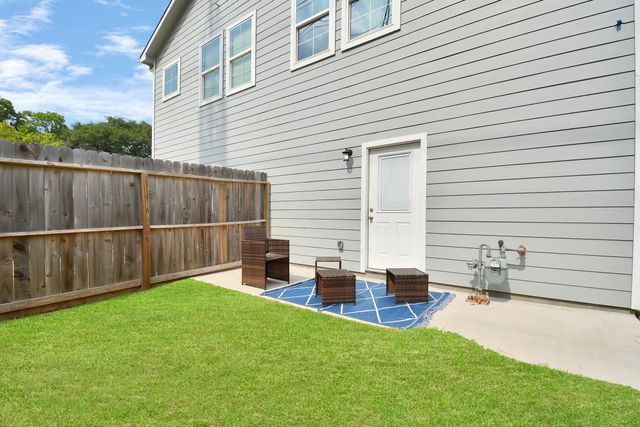 3019 Elysian Street, Houston, TX 77009