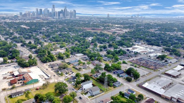 3019 Elysian Street, Houston, TX 77009