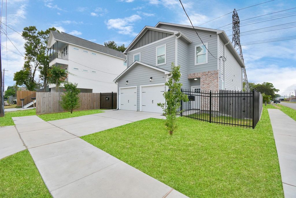 3019 Elysian Street, Houston, TX 77009