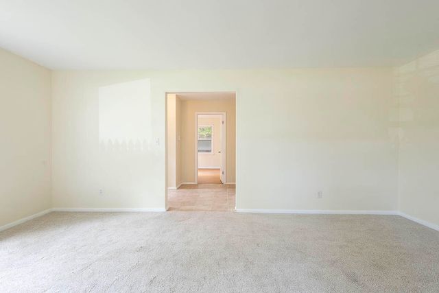 486 Park Avenue, Valparaiso, IN 46385