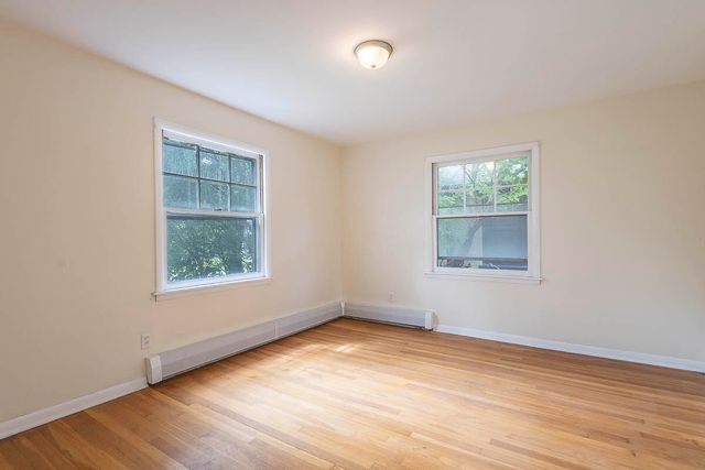 486 Park Avenue, Valparaiso, IN 46385