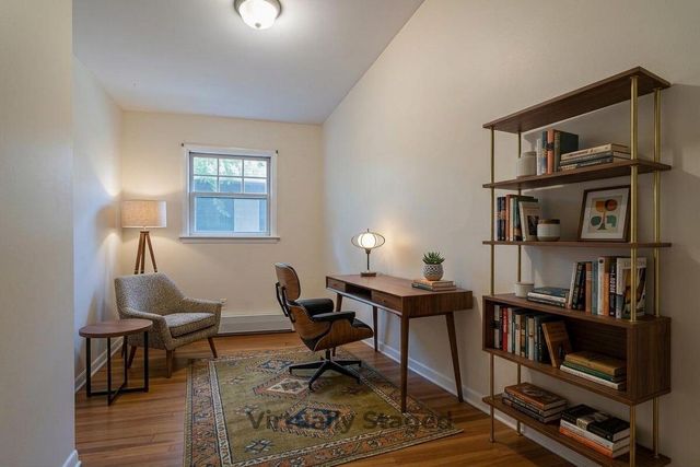 486 Park Avenue, Valparaiso, IN 46385