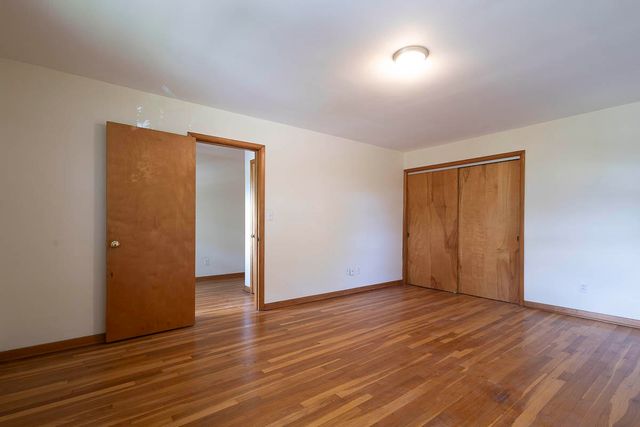 486 Park Avenue, Valparaiso, IN 46385