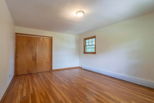 486 Park Avenue, Valparaiso, IN 46385