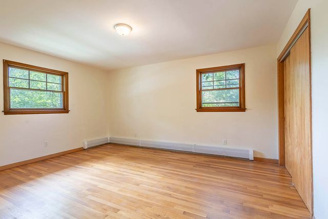 486 Park Avenue, Valparaiso, IN 46385