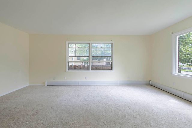 486 Park Avenue, Valparaiso, IN 46385