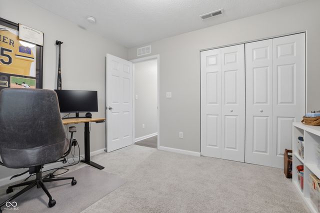 5780 Blue Sky Drive, Whitestown, IN 46075