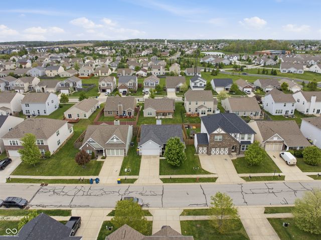 5780 Blue Sky Drive, Whitestown, IN 46075