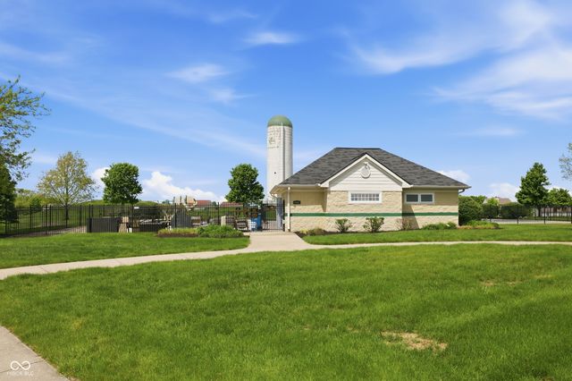 5780 Blue Sky Drive, Whitestown, IN 46075