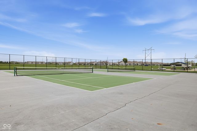 5780 Blue Sky Drive, Whitestown, IN 46075