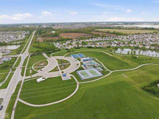 5780 Blue Sky Drive, Whitestown, IN 46075