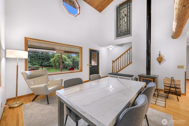 9515 Sunrise Road, Blaine, WA 98230