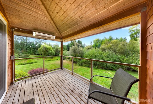 9515 Sunrise Road, Blaine, WA 98230