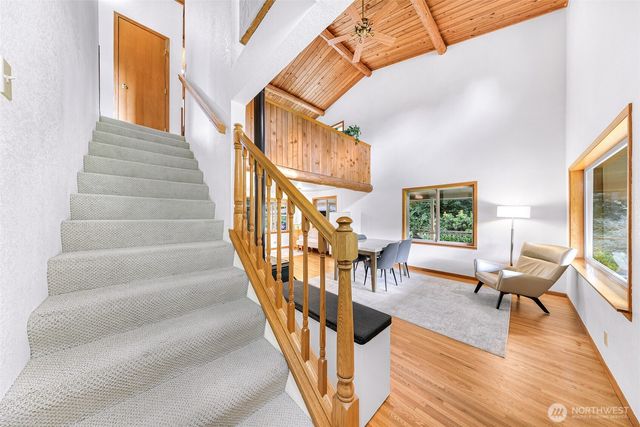 9515 Sunrise Road, Blaine, WA 98230