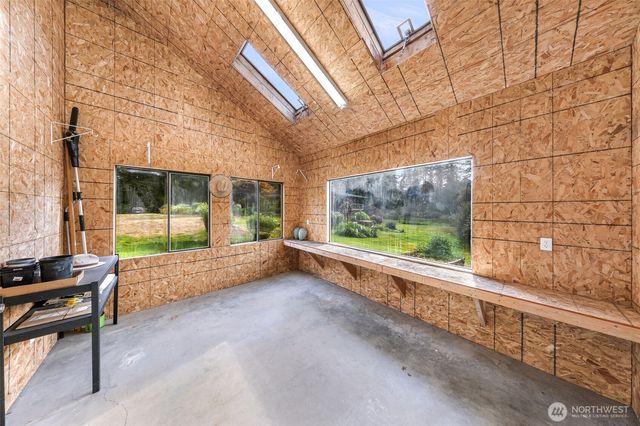 9515 Sunrise Road, Blaine, WA 98230
