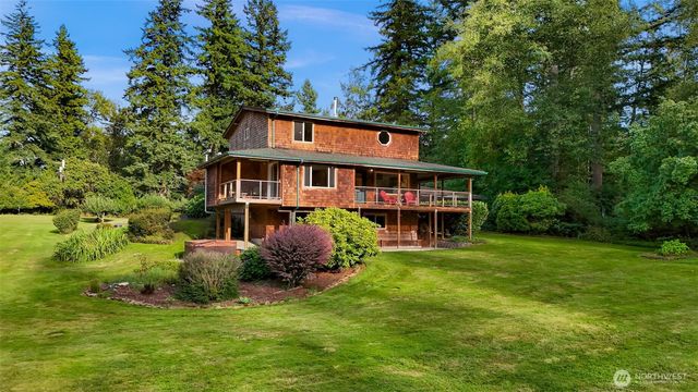 9515 Sunrise Road, Blaine, WA 98230