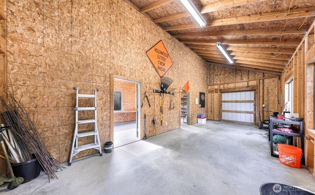 9515 Sunrise Road, Blaine, WA 98230