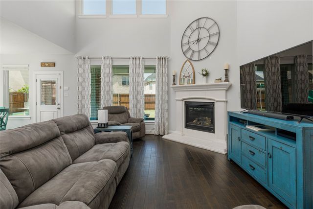 941 Nathanael Greene Court, Aubrey, TX 76227