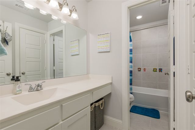 941 Nathanael Greene Court, Aubrey, TX 76227