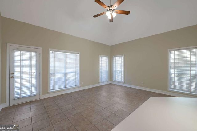 509 Fielding Court, Fayetteville, GA 30215