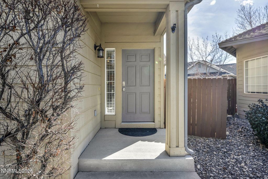 Image 5 of property listing at 5421 Desert Peach Drive, Sparks, NV 89436