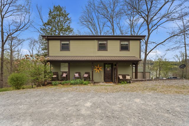 716 Still Point Rd, Smithville, TN 37166